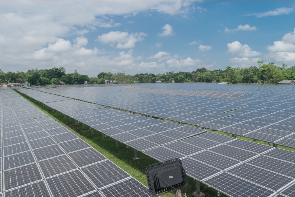 Engreen 3MWp Large Scale Solar Power Plant